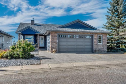 20 Hillcrest Boulevard  Strathmore, AB T1P 1X1