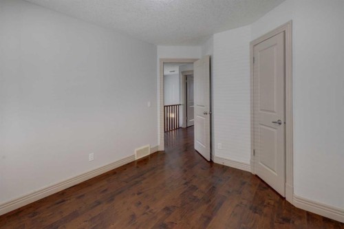 112 Cougarstone Manor Sw, Calgary, AB - Indoor Photo Showing Other Room