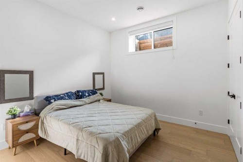 467 Patterson Boulevard Sw, Calgary, AB - Indoor Photo Showing Bedroom