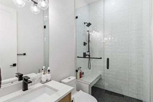 467 Patterson Boulevard Sw, Calgary, AB - Indoor