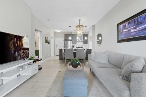 304-122 Mahogany Centre Se, Calgary, AB - Indoor Photo Showing Living Room