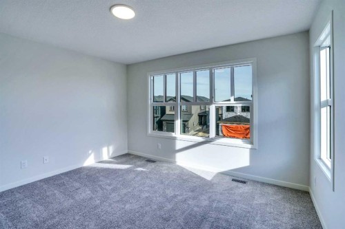 312 Edith Place Nw, Calgary, AB - Indoor Photo Showing Other Room