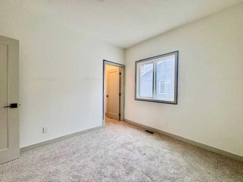 37 North Bridges Landing, Langdon, AB - Indoor Photo Showing Other Room