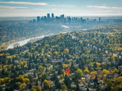 111 Wimbledon Crescent SW Calgary, AB T3C 3J2