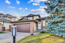 229 Wood Valley Place SW Calgary, AB T2W 5X4