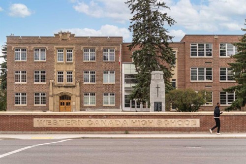 403-1334 14 Avenue Sw, Calgary, AB - Outdoor With Facade