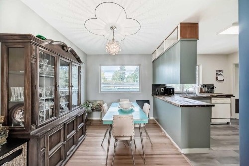 126 Springwood Drive Sw, Calgary, AB - Indoor