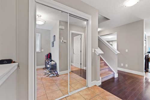 935 Windhaven Close Sw, Airdrie, AB - Indoor Photo Showing Other Room