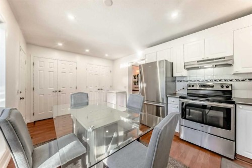 79 Hidden Crescent Nw, Calgary, AB - Indoor Photo Showing Kitchen With Upgraded Kitchen