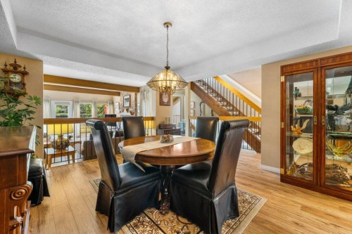258-20 Midpark Crescent Se, Calgary, AB - Indoor Photo Showing Dining Room