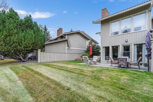 258-20 Midpark Crescent Se, Calgary, AB - Outdoor