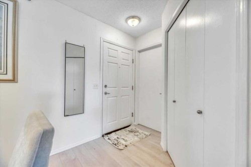 308-11 Somervale View Sw, Calgary, AB - Indoor Photo Showing Other Room