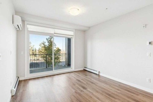 5106-200 Seton Circle Se, Calgary, AB - Indoor Photo Showing Other Room