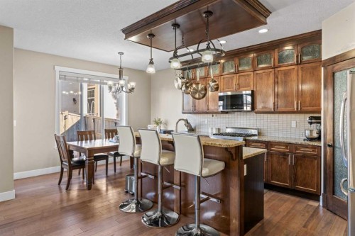 1269 Sherwood Boulevard Nw, Calgary, AB - Indoor