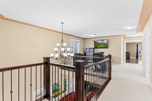 1269 Sherwood Boulevard Nw, Calgary, AB - Indoor Photo Showing Other Room