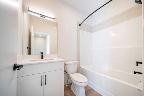 828 Arbour Lake Road Nw, Calgary, AB - Indoor Photo Showing Bathroom