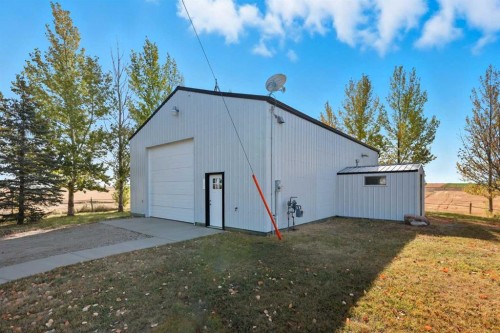 252047 Township Road 252, Rural Wheatland County, AB - Outdoor