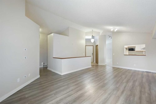57 Citadel Gardens Nw, Calgary, AB - Indoor