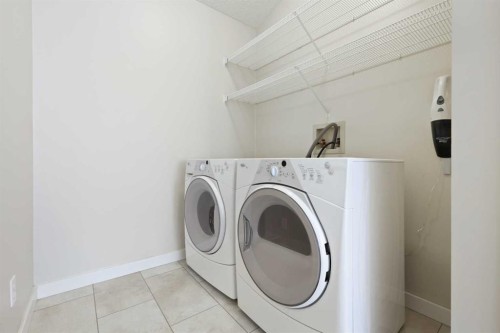 57 Citadel Gardens Nw, Calgary, AB - Indoor Photo Showing Laundry Room