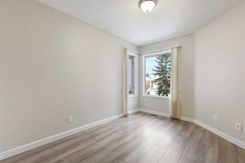 57 Citadel Gardens Nw, Calgary, AB - Indoor Photo Showing Other Room