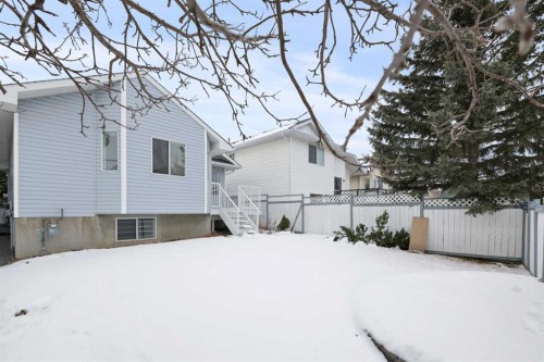 57 Citadel Gardens Nw, Calgary, AB - Outdoor