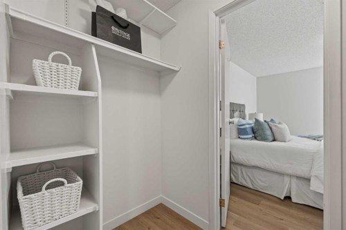 319-723 57 Avenue Sw, Calgary, AB - Indoor