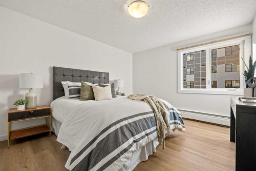 319-723 57 Avenue Sw, Calgary, AB - Indoor Photo Showing Bedroom