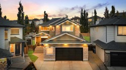 630 Rocky Ridge View NW Calgary, AB T3G 5C2