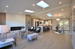 1 Cherovan Drive SW Calgary, AB T2V 2P3
