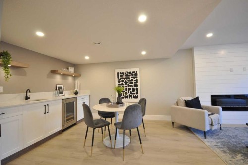 1 Cherovan Drive Sw, Calgary, AB - Indoor Photo Showing Other Room