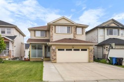 101 Panamount Manor NW Calgary, AB T3K 6H7