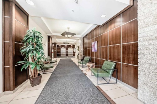 1308-8710 Horton Road Sw, Calgary, AB - Indoor Photo Showing Other Room