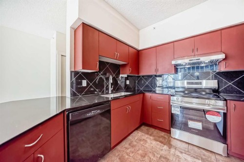 1308-8710 Horton Road Sw, Calgary, AB - Indoor Photo Showing Kitchen