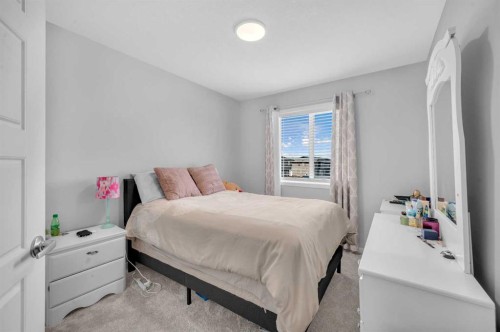 220 Cornerstone Grove Ne, Calgary, AB - Indoor Photo Showing Bedroom
