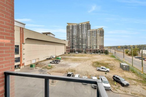 420-8710 Horton Road Sw, Calgary, AB - Outdoor With Balcony
