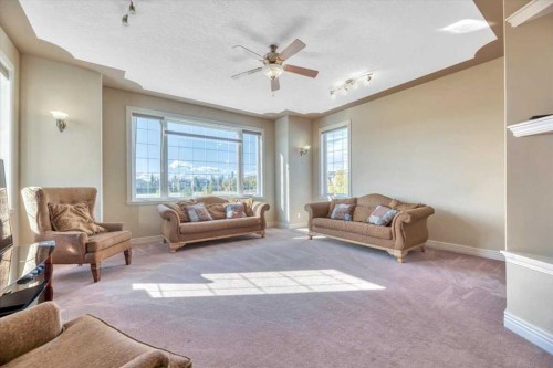 89 Springborough Boulevard Sw, Calgary, AB - Indoor Photo Showing Other Room