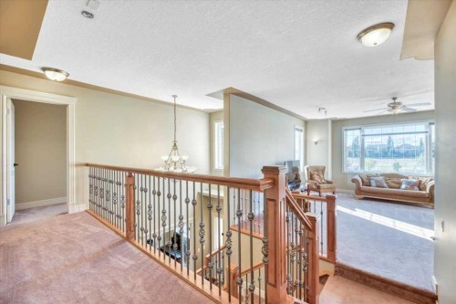 89 Springborough Boulevard Sw, Calgary, AB - Indoor Photo Showing Other Room