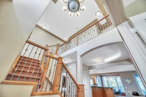 89 Springborough Boulevard Sw, Calgary, AB - Indoor Photo Showing Other Room