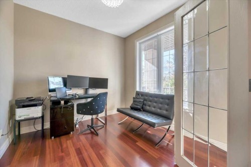 89 Springborough Boulevard Sw, Calgary, AB - Indoor Photo Showing Office