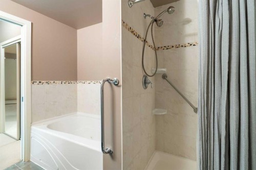 1901-1088 6 Avenue Sw, Calgary, AB - Indoor Photo Showing Bathroom