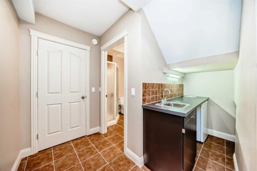 130 Panamount View Nw, Calgary, AB - Indoor Photo Showing Other Room