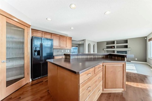 130 Panamount View Nw, Calgary, AB - Indoor Photo Showing Kitchen