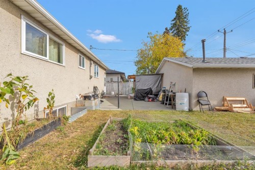 4419 Marlborough Drive Ne, Calgary, AB - Outdoor