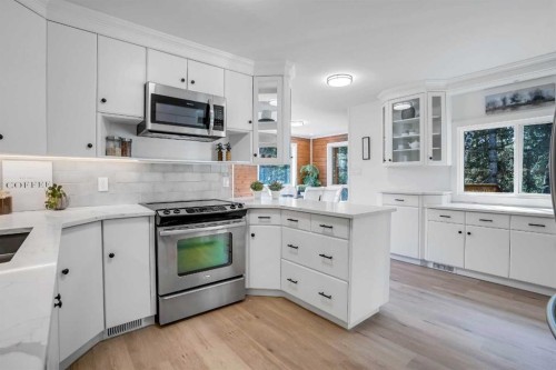 31-29066 Range Road 52, Rural Mountain View County, AB - Indoor Photo Showing Kitchen