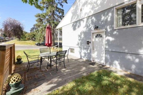 2816 18 Street Sw, Calgary, AB - Outdoor With Exterior