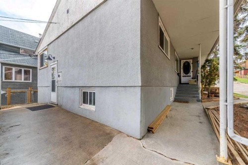 2816 18 Street Sw, Calgary, AB - Outdoor With Exterior