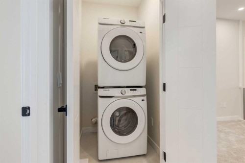 1993 Mccaskill Drive, Crossfield, AB - Indoor Photo Showing Laundry Room