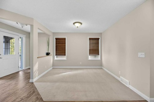 332 Sagewood Landing Sw, Airdrie, AB - Indoor Photo Showing Other Room