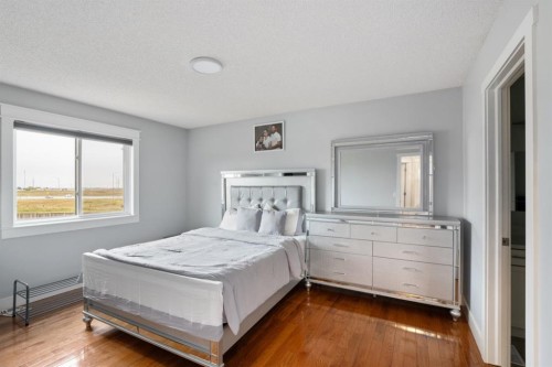 169 Coral Sands Terrace Ne, Calgary, AB - Indoor Photo Showing Bedroom
