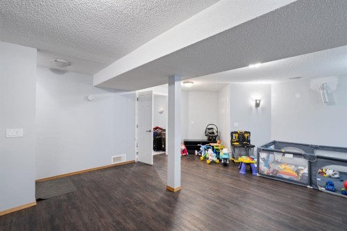 169 Coral Sands Terrace Ne, Calgary, AB - Indoor